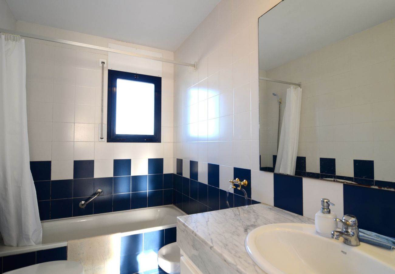 Apartment in Pals - NAUTIC GOLF A 303 Apartment in Pals - NAUTIC GOLF A 303