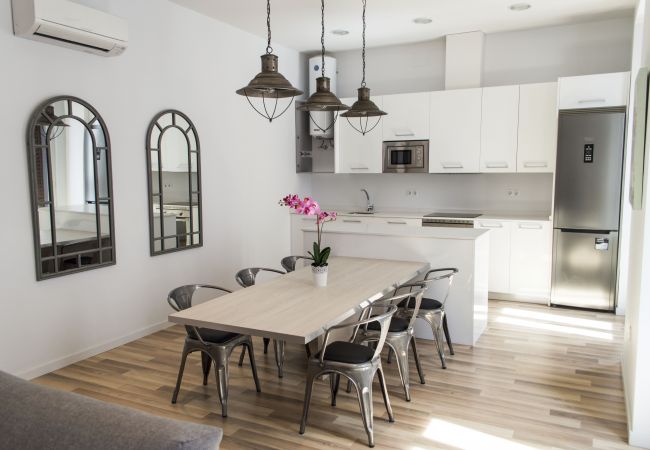 Apartment in Madrid - Apartment Madrid Downtown Puerta del Sol M (PRE2C) Apartment in Madrid - Apartment Madrid Downtown Puerta del Sol M (PRE2C)