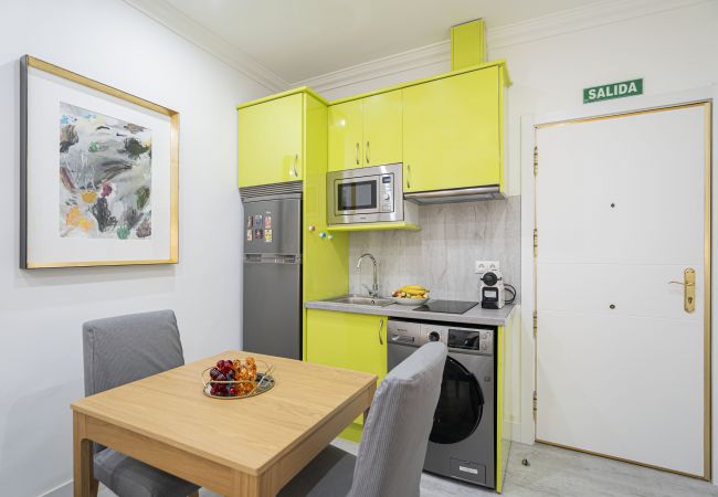 Apartment in Madrid - CUTE Apartment Downtown Madrid Centro Bilbao M (EGU4) Apartment in Madrid - CUTE Apartment Downtown Madrid Centro Bilbao M (EGU4)