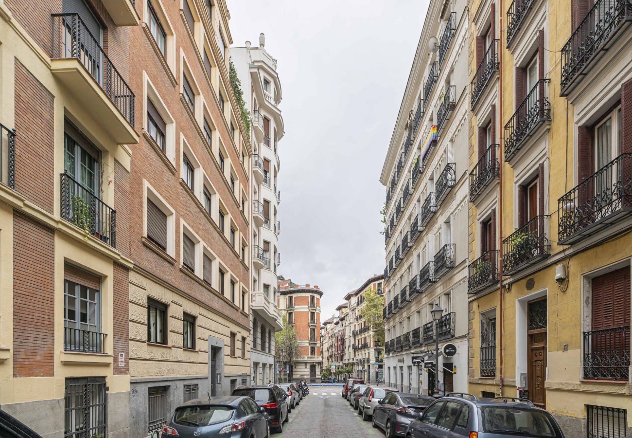 Apartment in Madrid - CUTE Apartment Downtown Madrid Centro Bilbao M (EGU4) Apartment in Madrid - CUTE Apartment Downtown Madrid Centro Bilbao M (EGU4)
