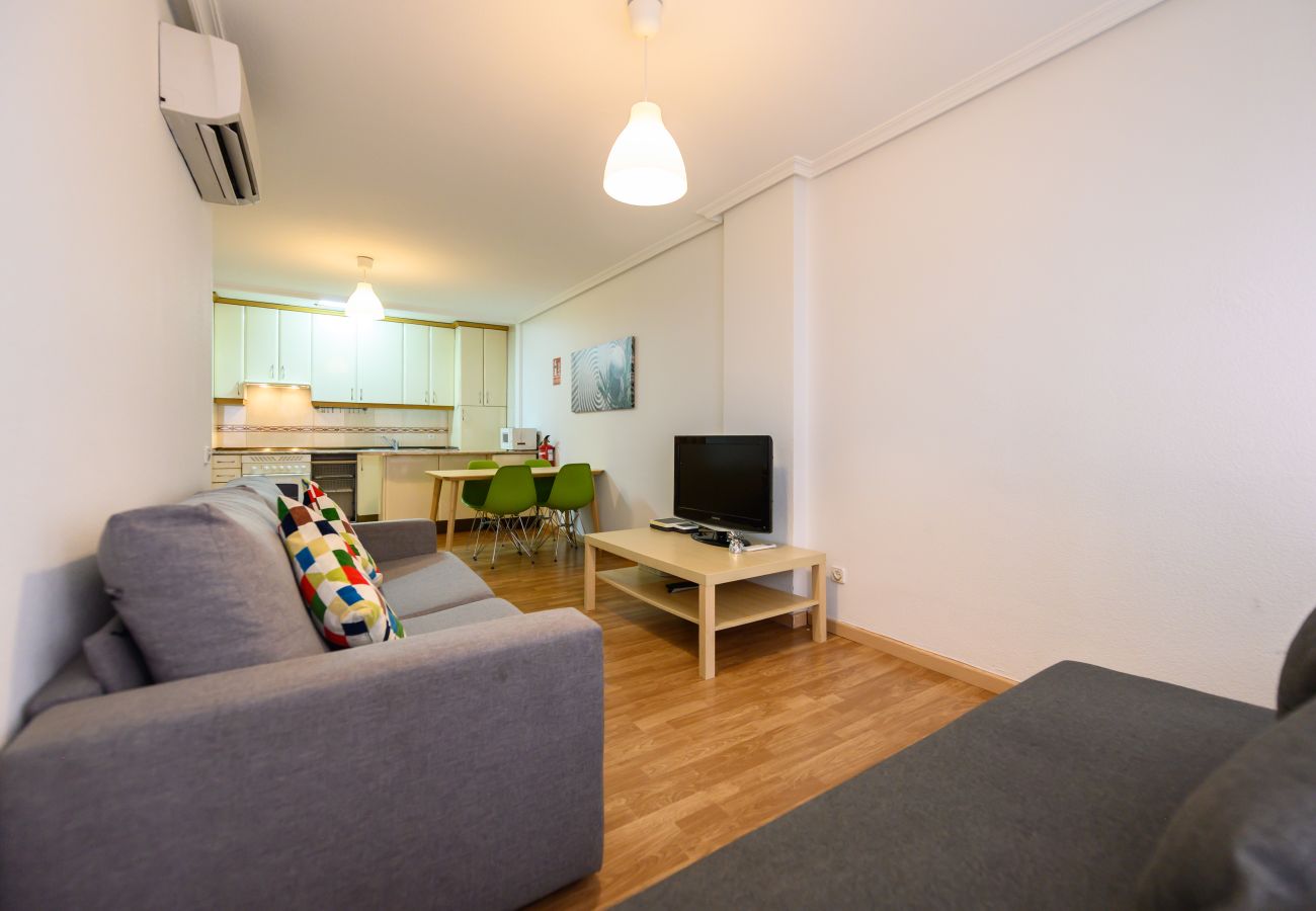 Apartment in Madrid - Downtown Madrid North Barrio del Pilar. Tempory Apartment in Madrid - Downtown Madrid North Barrio del Pilar. Tempory