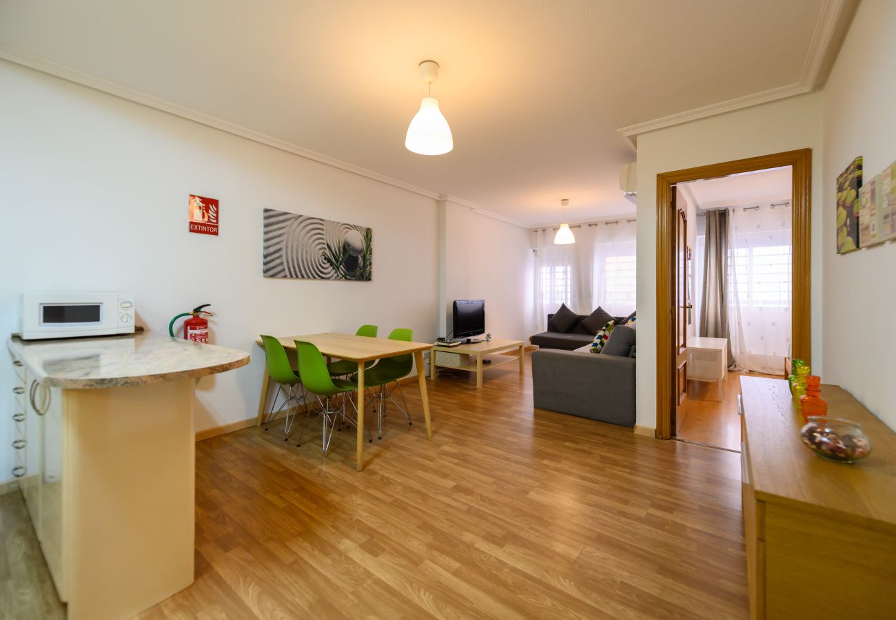 Apartment in Madrid - Downtown Madrid North Barrio del Pilar. Tempory Apartment in Madrid - Downtown Madrid North Barrio del Pilar. Tempory