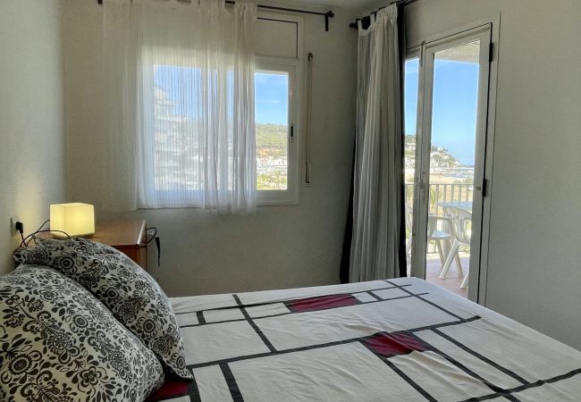 Apartment in Estartit - ROCAMAURA I B 3-2 Apartment in Estartit - ROCAMAURA I B 3-2