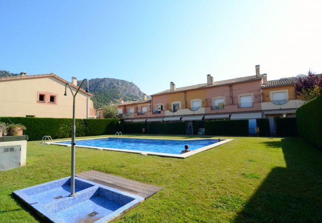 House in Estartit - TARRACO 15 (BOLLERIA) House in Estartit - TARRACO 15 (BOLLERIA)