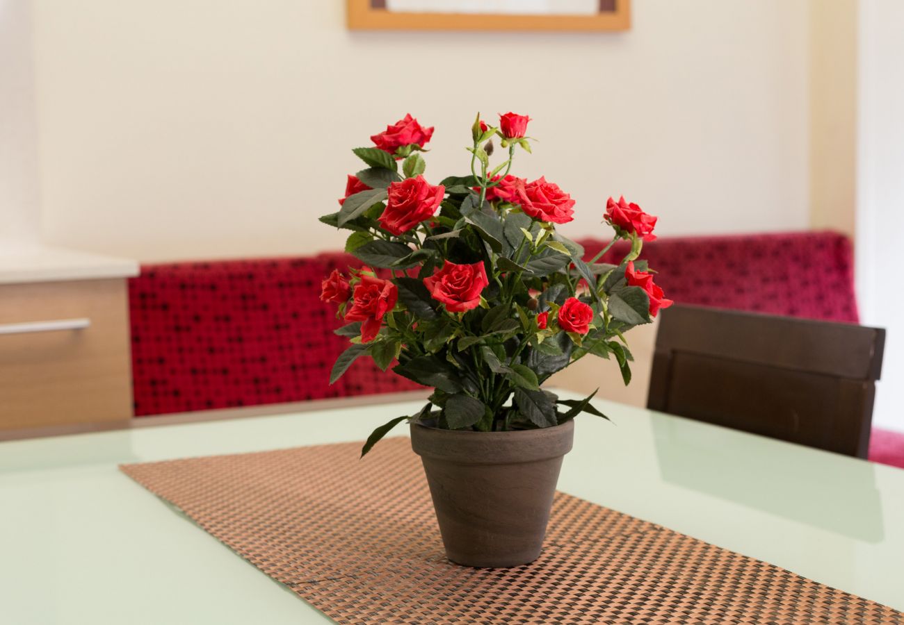 Apartment in Barcelona - MARQUES, renovated, large, modern, 4 bedrooms flat for rent by days in Barcelona center, Eixample, Sant Antoni Apartment in Barcelona - MARQUES, renovated, large, modern, 4 bedrooms flat for rent by days in Barcelona center, Eixample, Sant Antoni