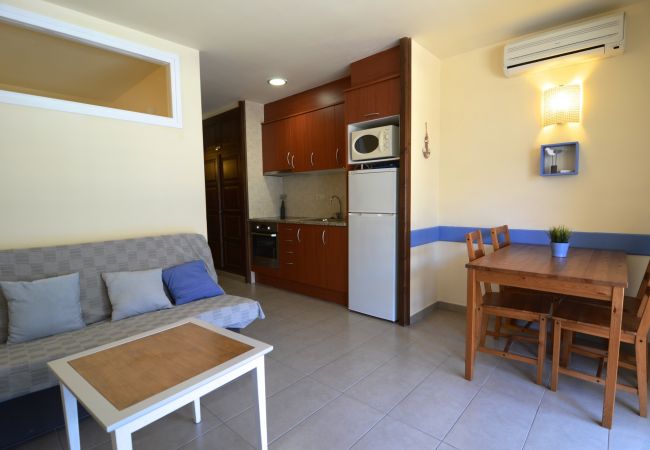 Apartment in Estartit - JARDINS DEL MAR 012 Apartment in Estartit - JARDINS DEL MAR 012