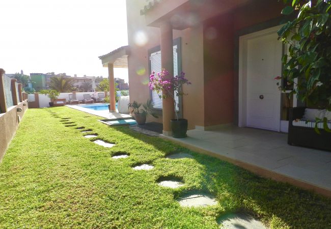 Chalet in Maspalomas - Great villa in Meloneras by CanariasGetaway Chalet in Maspalomas - Great villa in Meloneras by CanariasGetaway