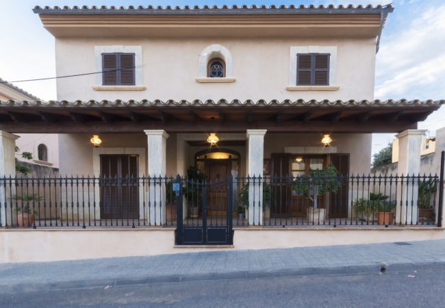 House in Muro - Anchor 011 fantastic townhouse with jacuzzi, terrace and WiFi House in Muro - Anchor 011 fantastic townhouse with jacuzzi, terrace and WiFi
