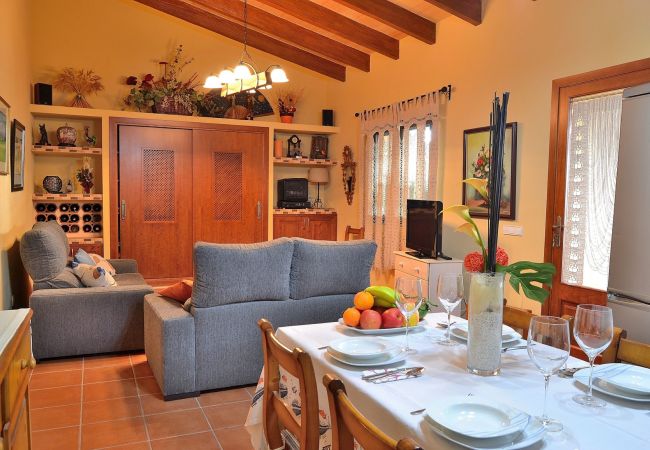 Country house in Muro - Sant Vicenç 022 traditional finca with private pool, spacious garden and WiFi Country house in Muro - Sant Vicenç 022 traditional finca with private pool, spacious garden and WiFi
