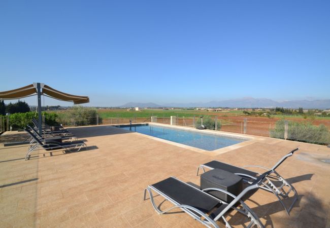 Country house in Muro - Son Sastre 024 luxurious villa with large swimming pool, air conditioning, garden and terrace Country house in Muro - Son Sastre 024 luxurious villa with large swimming pool, air conditioning, garden and terrace
