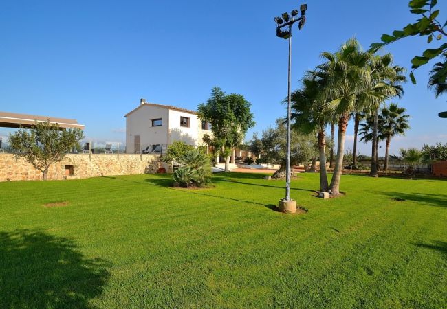Country house in Muro - Son Sastre 024 luxurious villa with large swimming pool, air conditioning, garden and terrace Country house in Muro - Son Sastre 024 luxurious villa with large swimming pool, air conditioning, garden and terrace