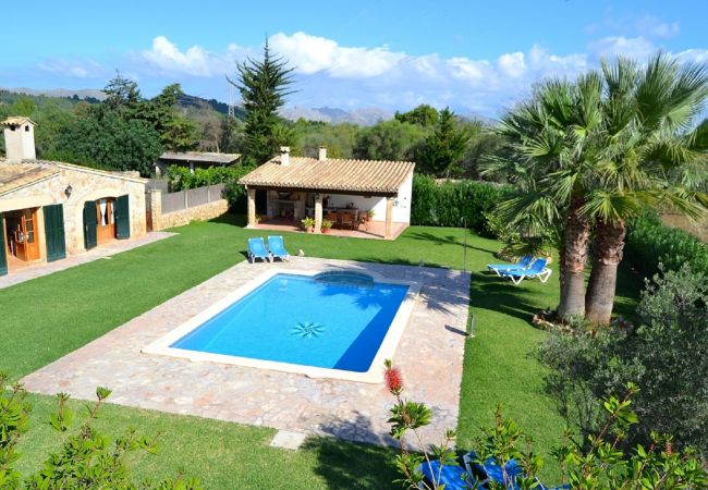 Country house in Pollensa / Pollença - Can Roig Gran 041 magnificent finca with private pool, large barbecue area and WiFi Country house in Pollensa / Pollença - Can Roig Gran 041 magnificent finca with private pool, large barbecue area and WiFi
