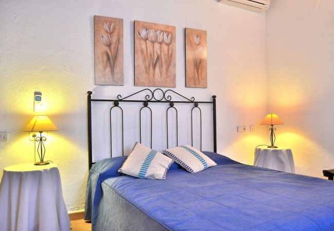 Country house in Pollensa / Pollença - Can Roig Gran 041 magnificent finca with private pool, large barbecue area and WiFi Country house in Pollensa / Pollença - Can Roig Gran 041 magnificent finca with private pool, large barbecue area and WiFi