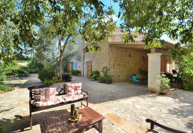 Country house in Llubi - Son Barraquer 047 traditional finca with pool and magnificent garden Country house in Llubi - Son Barraquer 047 traditional finca with pool and magnificent garden