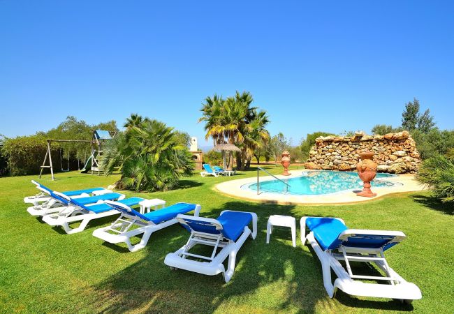 Country house in Muro - Can Gamundí 052 fantastic finca with private swimming pool, playground, air conditioning and barbecue Country house in Muro - Can Gamundí 052 fantastic finca with private swimming pool, playground, air conditioning and barbecue