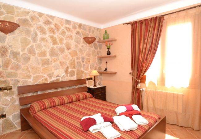 Country house in Muro - Can Gamundí 052 fantastic finca with private swimming pool, playground, air conditioning and barbecue Country house in Muro - Can Gamundí 052 fantastic finca with private swimming pool, playground, air conditioning and barbecue