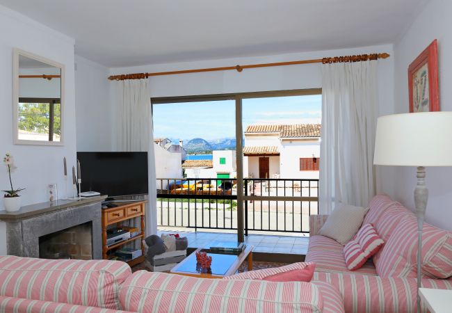House in Alcúdia - Can Xim 080 fantastic house close to the beach, with terrace, garden, barbecue and WiFi. House in Alcúdia - Can Xim 080 fantastic house close to the beach, with terrace, garden, barbecue and WiFi.
