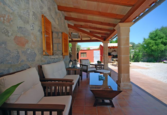 Country house in Alcúdia - Can Roig 113 fantastic finca with private pool, garden, children's area and air-conditioning Country house in Alcúdia - Can Roig 113 fantastic finca with private pool, garden, children's area and air-conditioning