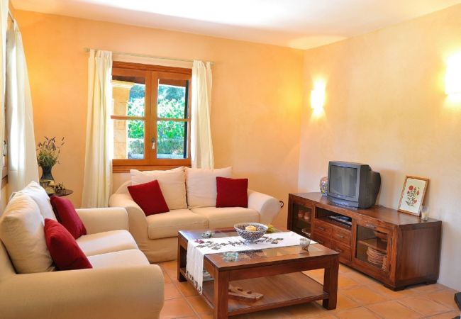 Country house in Sineu - Finca Son Rossinyol 128 by Mallorca Charme Country house in Sineu - Finca Son Rossinyol 128 by Mallorca Charme