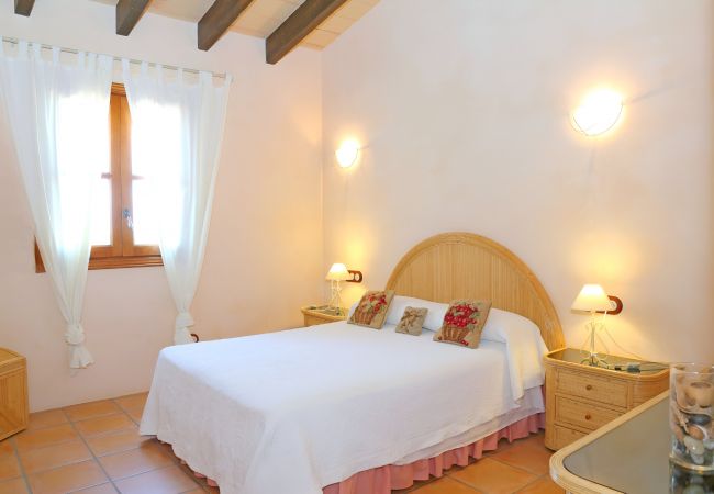 Country house in Sineu - Finca Son Rossinyol 128 by Mallorca Charme Country house in Sineu - Finca Son Rossinyol 128 by Mallorca Charme