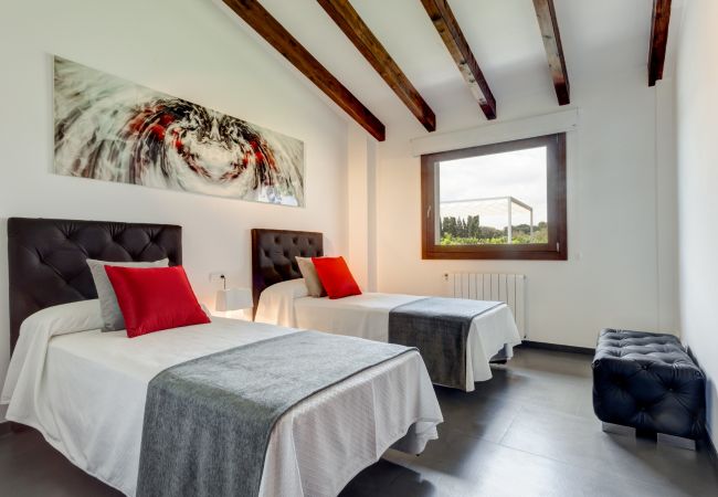 Country house in Llubi - Son Calet 156 modern villa with private pool, garden, barbecue area and air-conditioning Country house in Llubi - Son Calet 156 modern villa with private pool, garden, barbecue area and air-conditioning