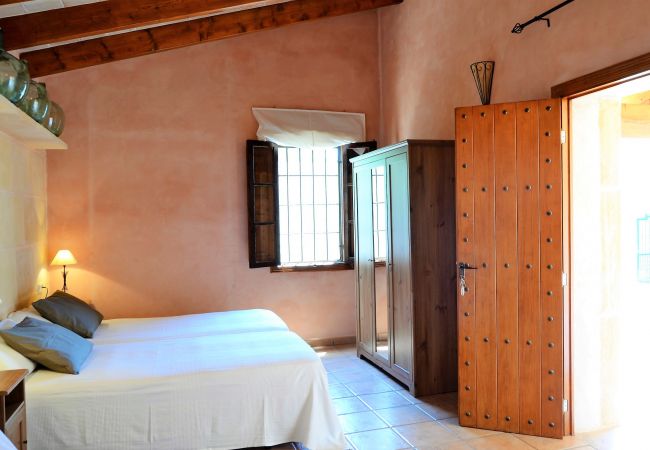 Country house in Son Serra de Marina - Casa Inés 165 magnificent finca with private pool, large garden, air conditioning and WiFi Country house in Son Serra de Marina - Casa Inés 165 magnificent finca with private pool, large garden, air conditioning and WiFi