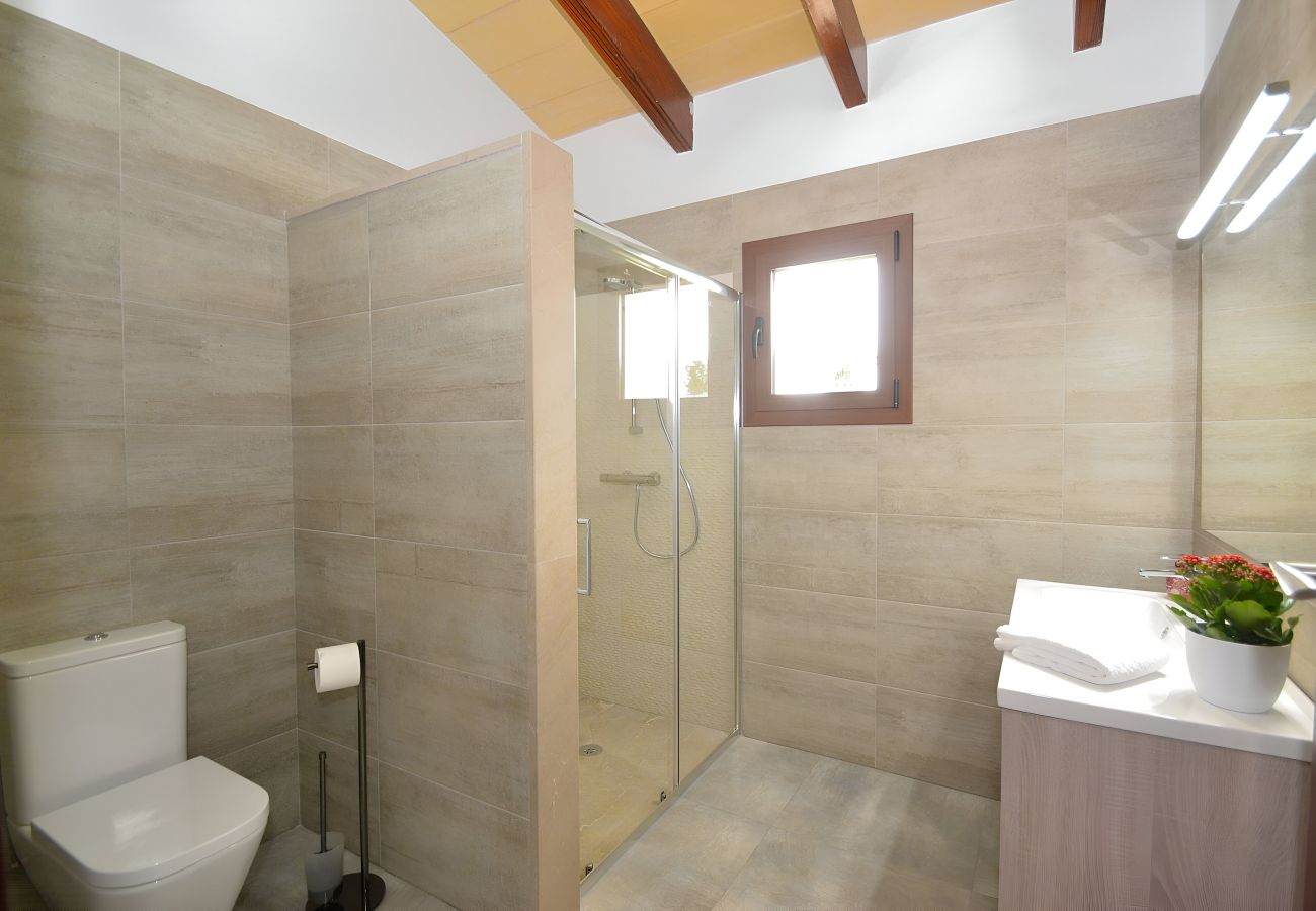 Country house in Muro - Flor de Sal 178 majestic modern villa with private pool, air-conditioning and BBQ Country house in Muro - Flor de Sal 178 majestic modern villa with private pool, air-conditioning and BBQ