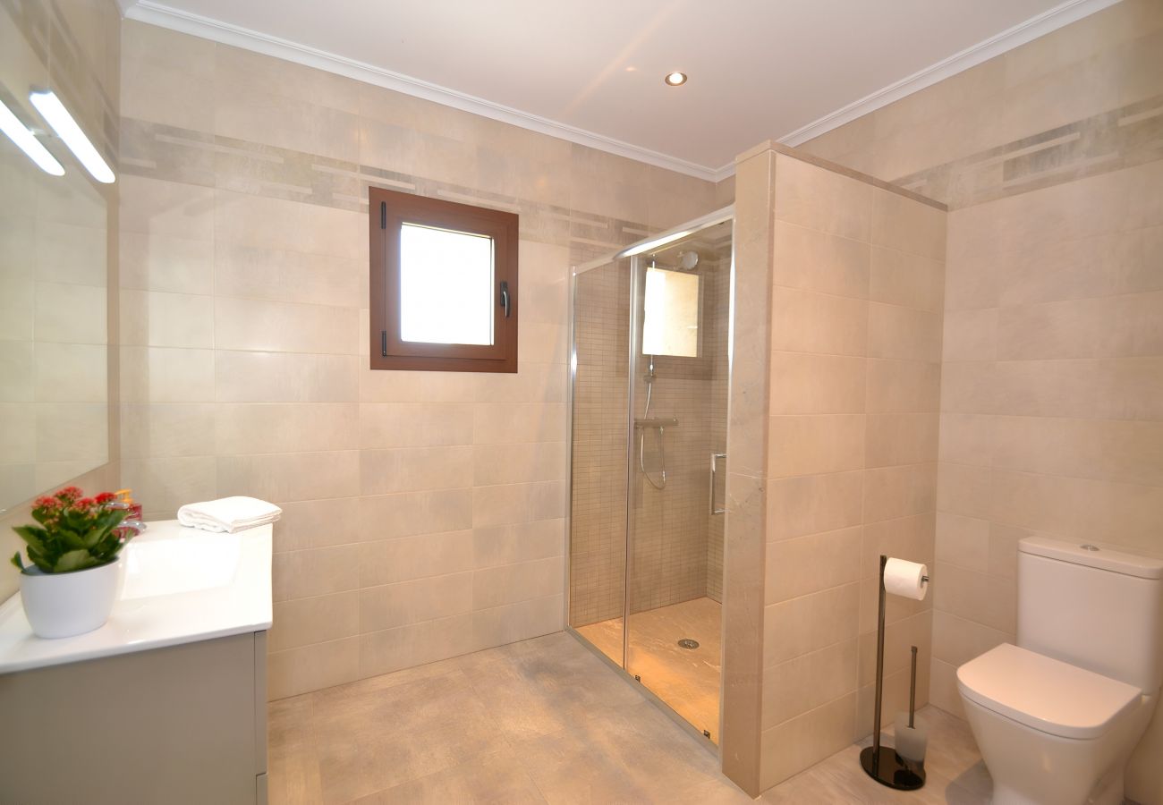 Country house in Muro - Flor de Sal 178 majestic modern villa with private pool, air-conditioning and BBQ Country house in Muro - Flor de Sal 178 majestic modern villa with private pool, air-conditioning and BBQ