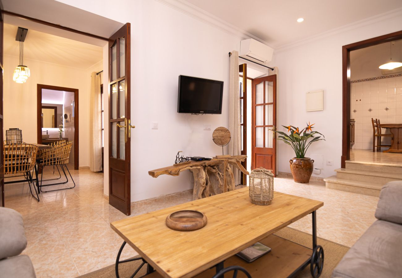 House in Buger - Ca n'Aina Canta 064 cosy village house with pool, terrace, barbecue and air-conditioningnd air-conditioning House in Buger - Ca n'Aina Canta 064 cosy village house with pool, terrace, barbecue and air-conditioningnd air-conditioning