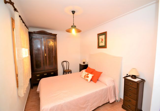 Country house in Llubi - Son Rossignol 193 finca with private swimming pool, large terrace, barbecue and WiFi Country house in Llubi - Son Rossignol 193 finca with private swimming pool, large terrace, barbecue and WiFi