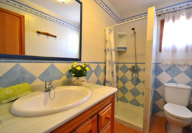 Country house in Llubi - Son Rossignol 193 finca with private swimming pool, large terrace, barbecue and WiFi Country house in Llubi - Son Rossignol 193 finca with private swimming pool, large terrace, barbecue and WiFi