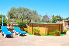 Family finca with pool in Mallorca