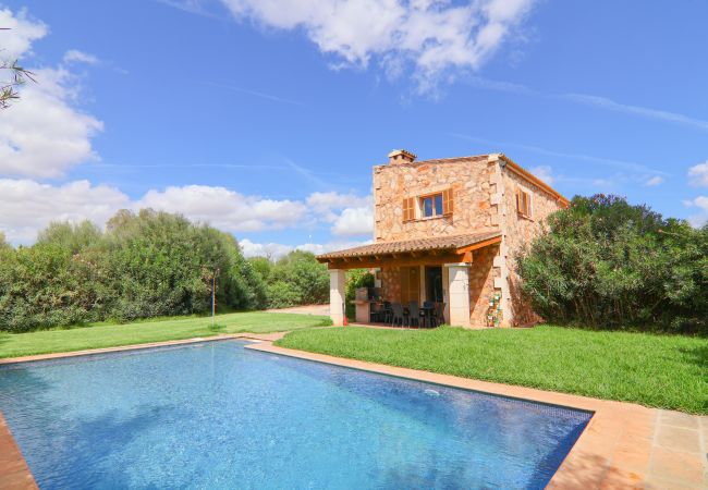 Country house in Felanitx - Son Mas 402 wonderful rustic finca with private pool, terrace, garden and air conditioning