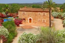 Rural house for rent in Mallorca.  Son Mas 402