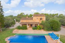 Country house in Campos - Can Toni 403 traditional finca with private pool, air-conditioning, large garden and WiFi