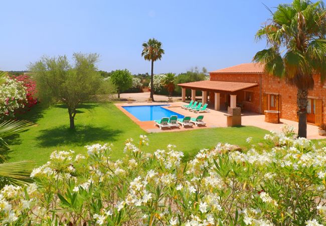 Country house in Campos - Sa Vinya 405 fantastic rustic finca with private pool, terrace, garden and air conditioning Country house in Campos - Sa Vinya 405 fantastic rustic finca with private pool, terrace, garden and air conditioning