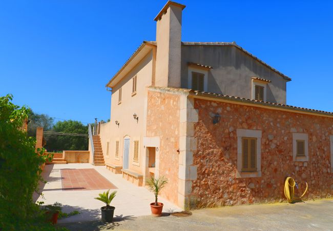 Country house in Campos - Can Palea 407 finca with private pool with garden, terrace, barbecue and WiFi Country house in Campos - Can Palea 407 finca with private pool with garden, terrace, barbecue and WiFi
