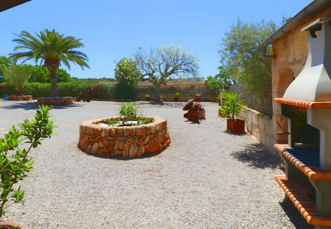 Country house in Campos - Alcoraia 408 traditional finca with private pool, terrace, barbecue and air conditioning Country house in Campos - Alcoraia 408 traditional finca with private pool, terrace, barbecue and air conditioning