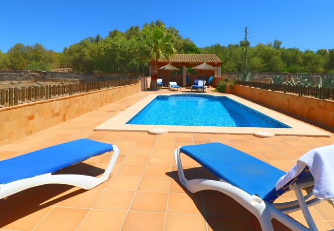Country house in Campos - Alcoraia 408 traditional finca with private pool, terrace, barbecue and air conditioning Country house in Campos - Alcoraia 408 traditional finca with private pool, terrace, barbecue and air conditioning