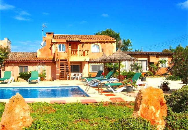 Country house in Campos - Can Bril 409 rustic finca with private pool, terrace, garden and WiFi Country house in Campos - Can Bril 409 rustic finca with private pool, terrace, garden and WiFi