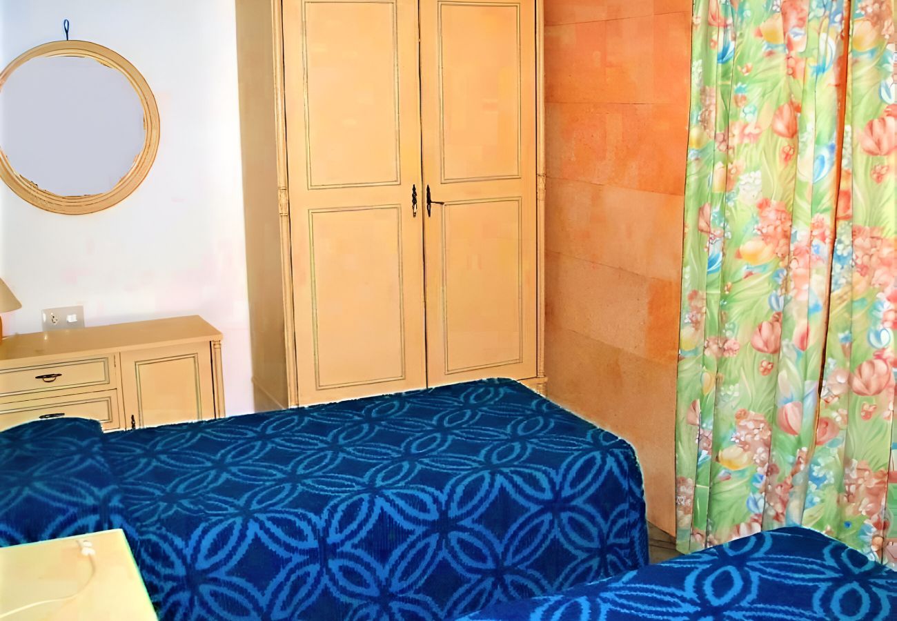 Country house in Campos - Can Bril 409 rustic finca with private pool, terrace, garden and WiFi Country house in Campos - Can Bril 409 rustic finca with private pool, terrace, garden and WiFi