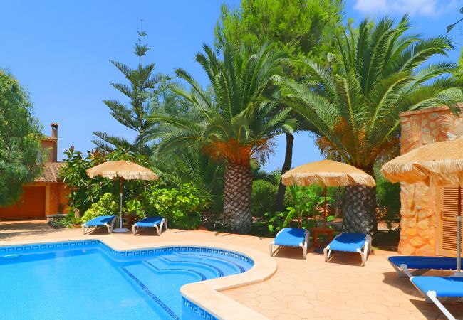 Country house in Campos - Can Crestall 414 rustic finca with private pool, air conditioning, garden and barbecue Country house in Campos - Can Crestall 414 rustic finca with private pool, air conditioning, garden and barbecue