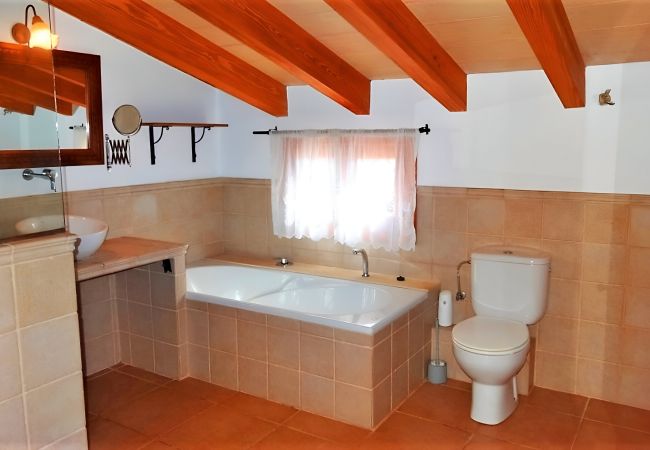 Country house in Llucmajor - Son Antem 420 fantastic finca with private pool, terrace, barbecue and air conditioning Country house in Llucmajor - Son Antem 420 fantastic finca with private pool, terrace, barbecue and air conditioning