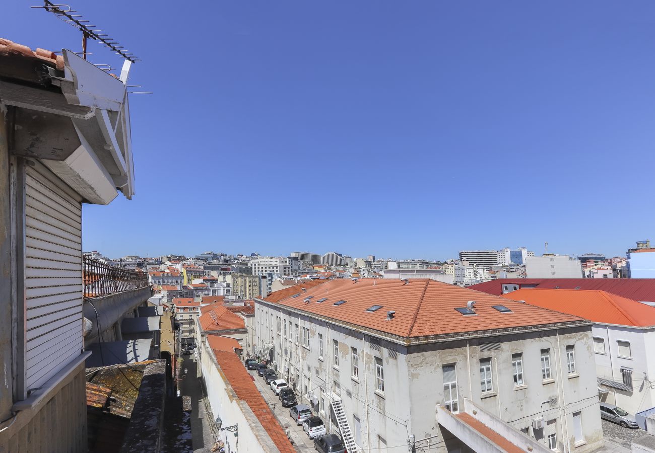 Apartment in Lisbon - SANTA MARTA VIEWS Apartment in Lisbon - SANTA MARTA VIEWS