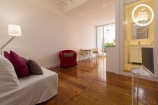 Apartment in Lisbon - SANTA MARTA VIEWS
