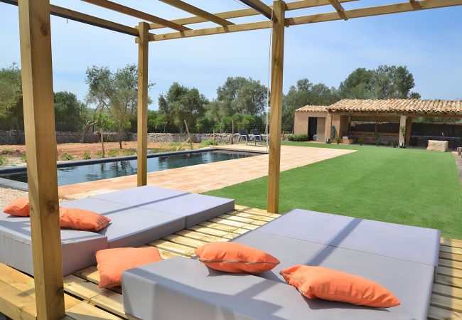 Cottage in Llubi - Can Cortana 005 fantastic finca with private swimming pool, children's area, ping pong and air conditioning Cottage in Llubi - Can Cortana 005 fantastic finca with private swimming pool, children's area, ping pong and air conditioning