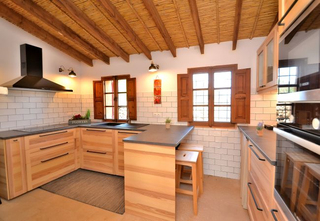 Cottage in Llubi - Can Cortana 005 fantastic finca with private swimming pool, children's area, ping pong and air conditioning Cottage in Llubi - Can Cortana 005 fantastic finca with private swimming pool, children's area, ping pong and air conditioning