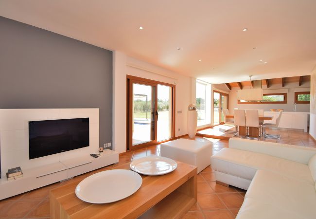 Villa in Muro - Son Morei de les Penyes 007 luxurious villa with private pool, jacuzzi, ping pong, barbecue and air conditioning Villa in Muro - Son Morei de les Penyes 007 luxurious villa with private pool, jacuzzi, ping pong, barbecue and air conditioning