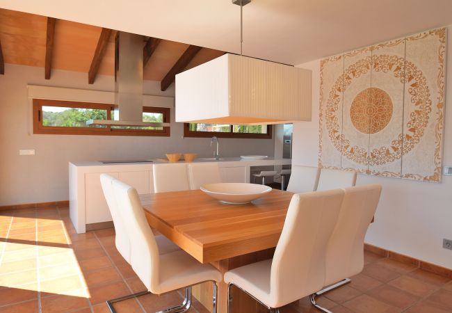 Villa in Muro - Son Morei de les Penyes 007 luxurious villa with private pool, jacuzzi, ping pong, barbecue and air conditioning Villa in Muro - Son Morei de les Penyes 007 luxurious villa with private pool, jacuzzi, ping pong, barbecue and air conditioning
