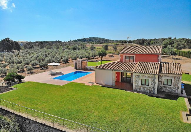 Villa in Muro - Son Morei de les Penyes 007 luxurious villa with private pool, jacuzzi, ping pong, barbecue and air conditioning Villa in Muro - Son Morei de les Penyes 007 luxurious villa with private pool, jacuzzi, ping pong, barbecue and air conditioning